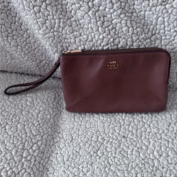 Coach Handbags - Coach Cognac Brown Leather Double Corner Zip Wristlet Wallet